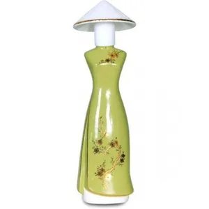 Miss Vietnam Saigon (Gold) parfüm şişesi