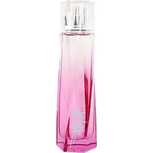 Maria Sharapova perfume bottle