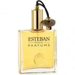 Esteban Cèdre perfume bottle