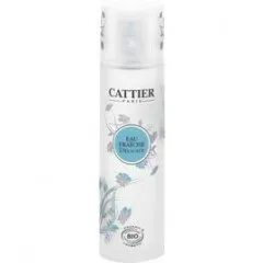 Cattier Eau Fraîche Délicate parfüm şişesi