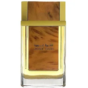 Lattafa Just Oud parfüm şişesi