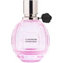 Viktor & Rolf Flowerbomb La Vie en Rose 2015 parfüm şişesi