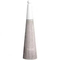 Issey Miyake L'Eau d'Issey Fleur de Bois parfüm şişesi