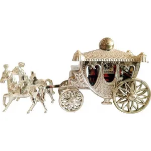 Corbeille Royale Jussy Tabac parfüm şişesi