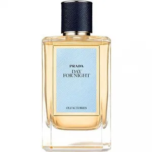 Prada Day for Night parfüm şişesi