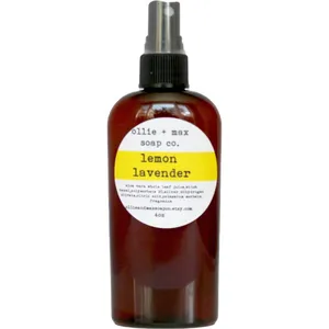 Ollie + Max Soap Co. Lemon Lavender parfüm şişesi