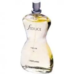 Oriflame Seduce for Her perfume bottle