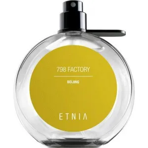 Etnia 798 Factory, Beijing parfüm şişesi