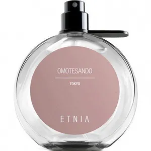 Etnia Omotesando, Tokyo parfüm şişesi