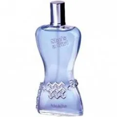 Parfum de Style She's a Girl parfüm şişesi