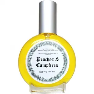 Gallagher Fragrances Peaches & Campfires parfüm şişesi