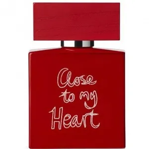 Bella Freud Close to my Heart perfume bottle