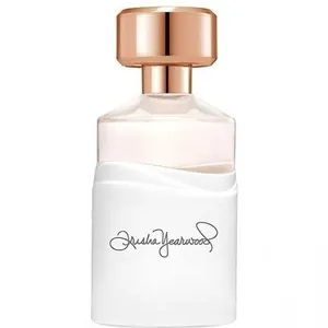 Trisha Yearwood perfume bottle