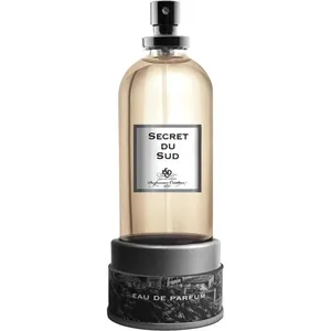 L'Eau de Cassis Secret du Sud parfüm şişesi