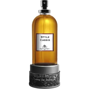L'Eau de Cassis Style Cassis parfüm şişesi