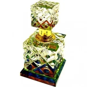 Musc d'Or Lion parfüm şişesi