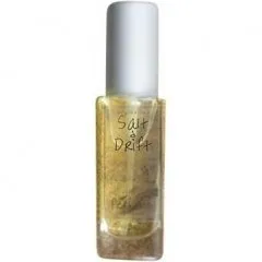 Wylde Ivy Salt & Drift parfüm şişesi