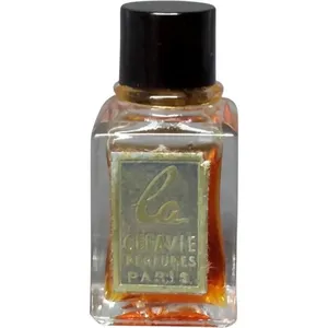 Celavie Perfumes la perfume bottle