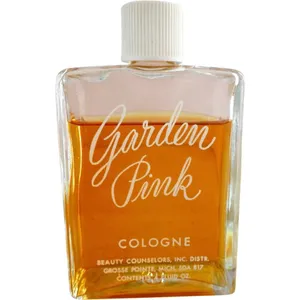 Vanda Garden Pink perfume bottle