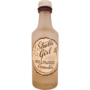 Studio Girl Hollywood Lavender parfüm şişesi