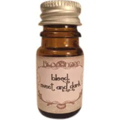 Astrid Perfume Blood, Sweet and Dark parfüm şişesi