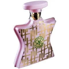 Bond No. 9 Harrods Rose perfume bottle