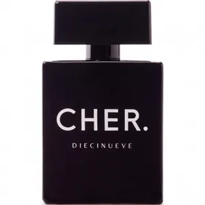 Cher. Diecinueve perfume bottle