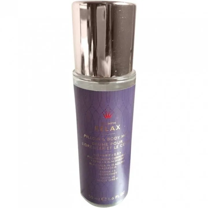 Triumph International Relax Pillow & Body Mist parfüm şişesi
