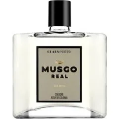 Claus Porto Oak Moss parfüm şişesi
