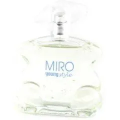 Miro Young Style parfüm şişesi