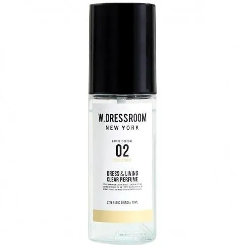 W.Dressroom #02 - Coco.Conut parfüm şişesi