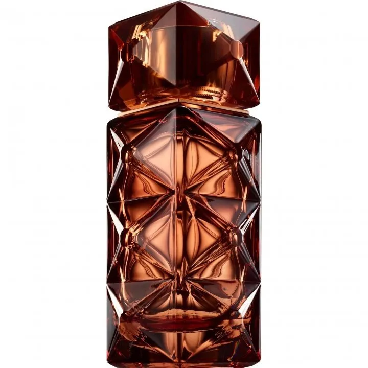 Fo'ah 11 perfume bottle