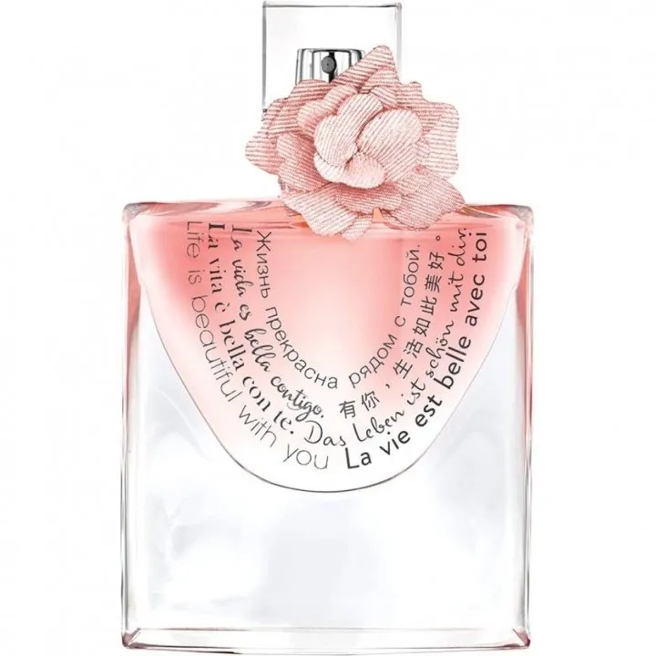 Lancôme La Vie est Belle avec Toi parfüm şişesi