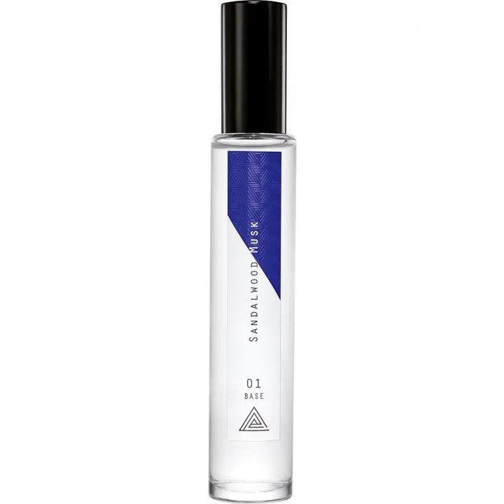 Experimental Perfume Club Sandalwood Musk parfüm şişesi