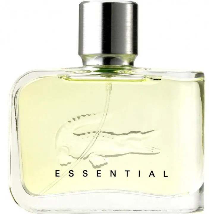 Lacoste Essential (Eau de Toilette) parfüm şişesi
