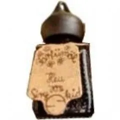 Sirykid Heu Hay perfume bottle
