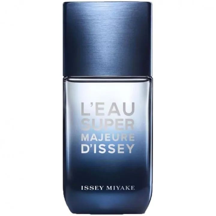 Issey Miyake L'Eau Super Majeure d'Issey perfume bottle