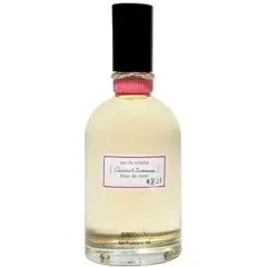 GAP Coconut Tuberose #821 parfüm şişesi