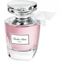 Kristel Saint Martin Tender Shine parfüm şişesi