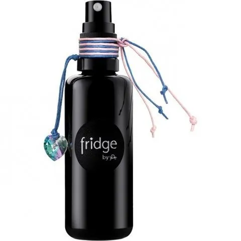 Fridge by yDe Middle of Blue parfüm şişesi