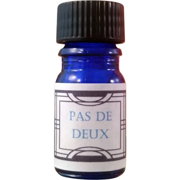 Nui Cobalt Designs Pas de Deux parfüm şişesi