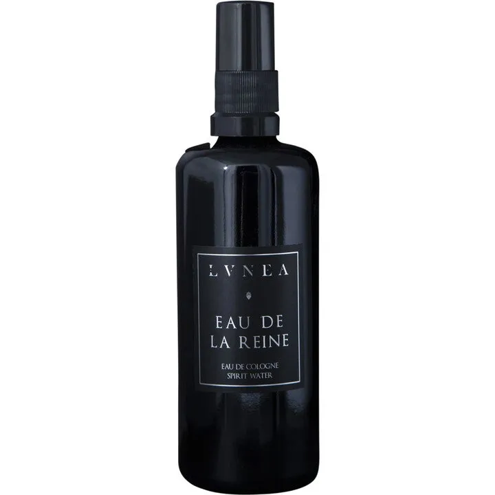 Lvnea Eau de la Reine parfüm şişesi