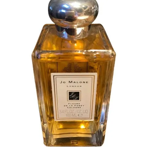 Jo Malone Fleurs de la Forêt parfüm şişesi