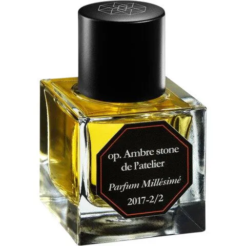 L'Atelier Français des Matières Ambre Stone parfüm şişesi