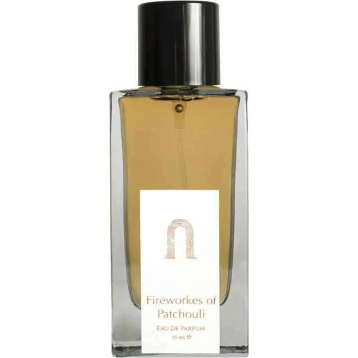 NSHQ Fireworks of Patchouli parfüm şişesi