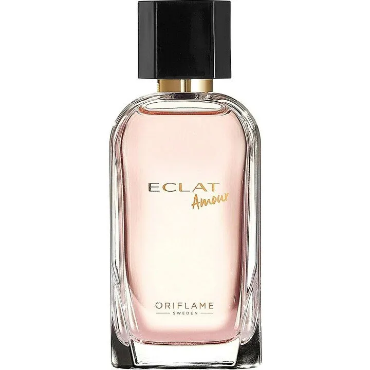 Oriflame Eclat Amour perfume bottle