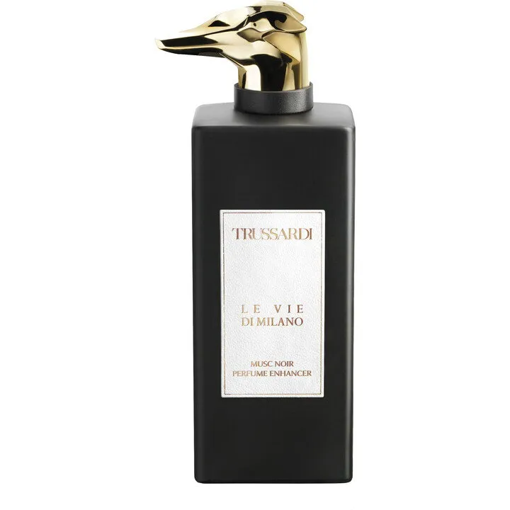 Trussardi Musc Noir parfüm şişesi