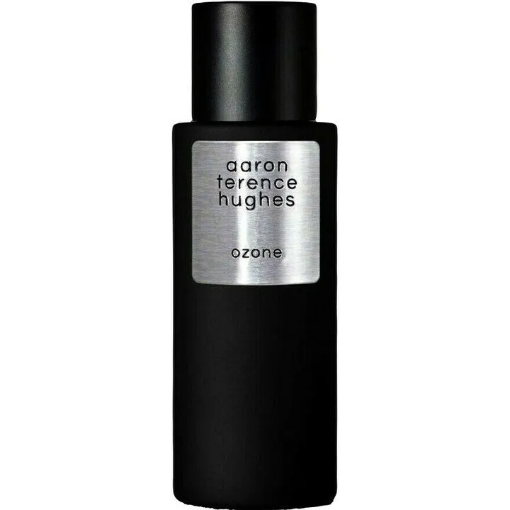 Aaron Terence Hughes Ozone (2020) parfüm şişesi