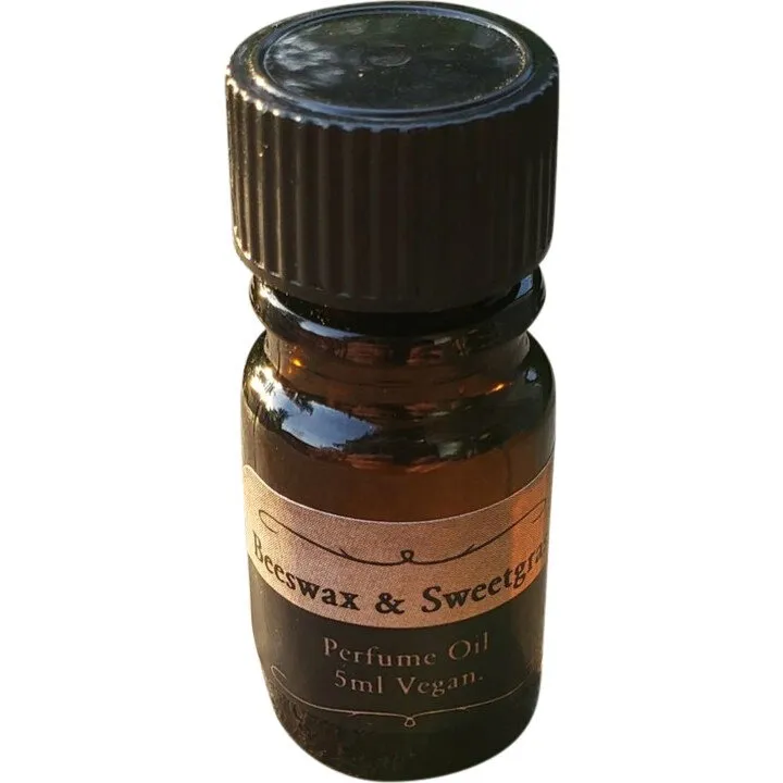 Haus of Gloi Beeswax & Sweetgrass perfume bottle