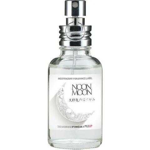 Finca Noon Moon / ヌーンムーン（天邪鬼のはにかみ） parfüm şişesi